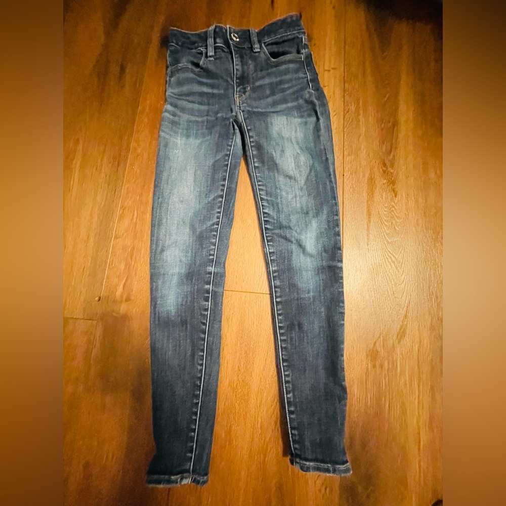 American Eagle Outfitters Blue Skinny Jeans with Vintage Distress